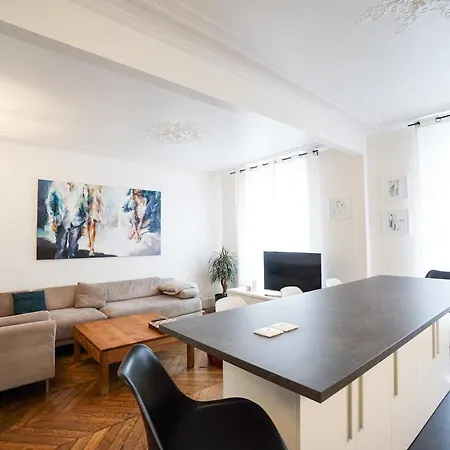 Magnificent Modern Apartment In Paris 17 Appartement Paris