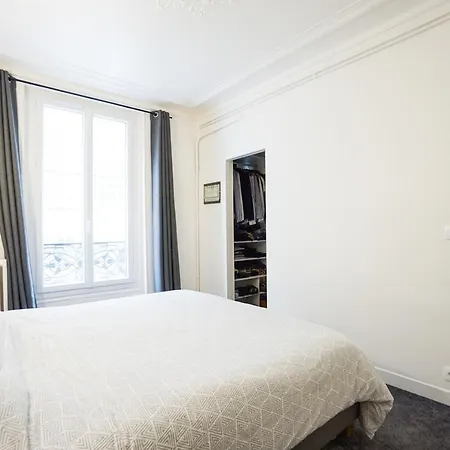 Magnificent Modern Apartment In Paris 17 Appartement *